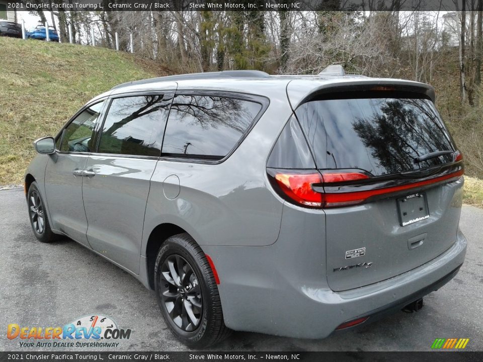 2021 Chrysler Pacifica Touring L Ceramic Gray / Black Photo #8