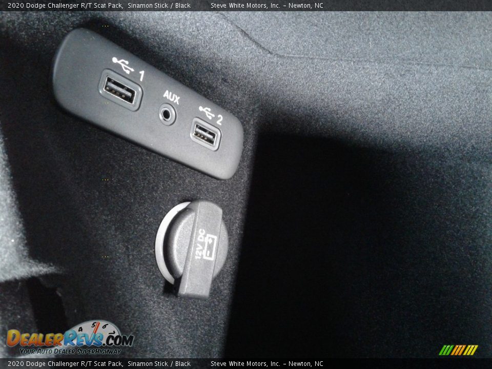 2020 Dodge Challenger R/T Scat Pack Sinamon Stick / Black Photo #25