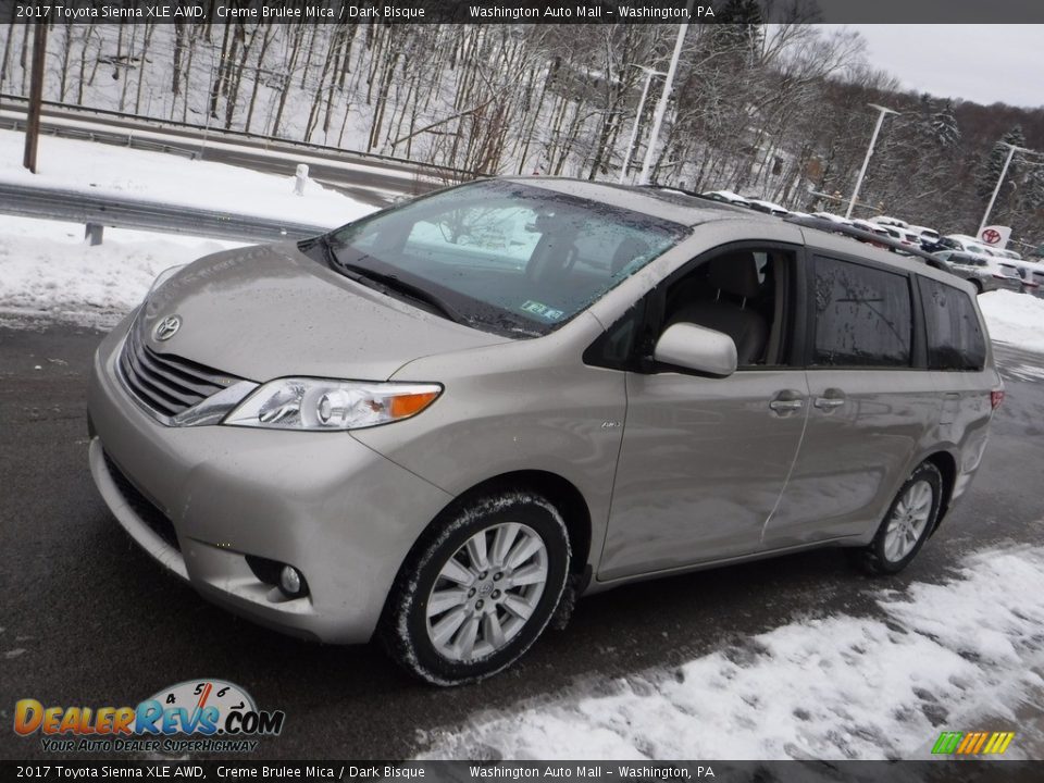 2017 Toyota Sienna XLE AWD Creme Brulee Mica / Dark Bisque Photo #13