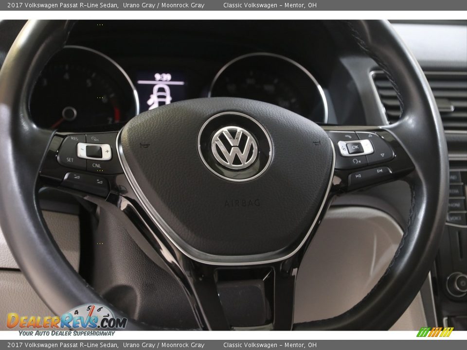 2017 Volkswagen Passat R-Line Sedan Steering Wheel Photo #7