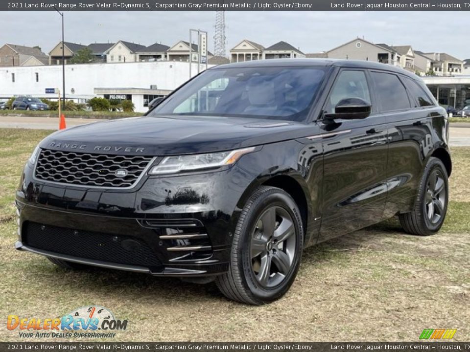 Front 3/4 View of 2021 Land Rover Range Rover Velar R-Dynamic S Photo #2