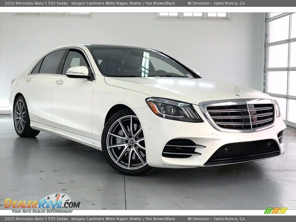 Front 3/4 View of 2020 Mercedes-Benz S 560 Sedan Photo #12