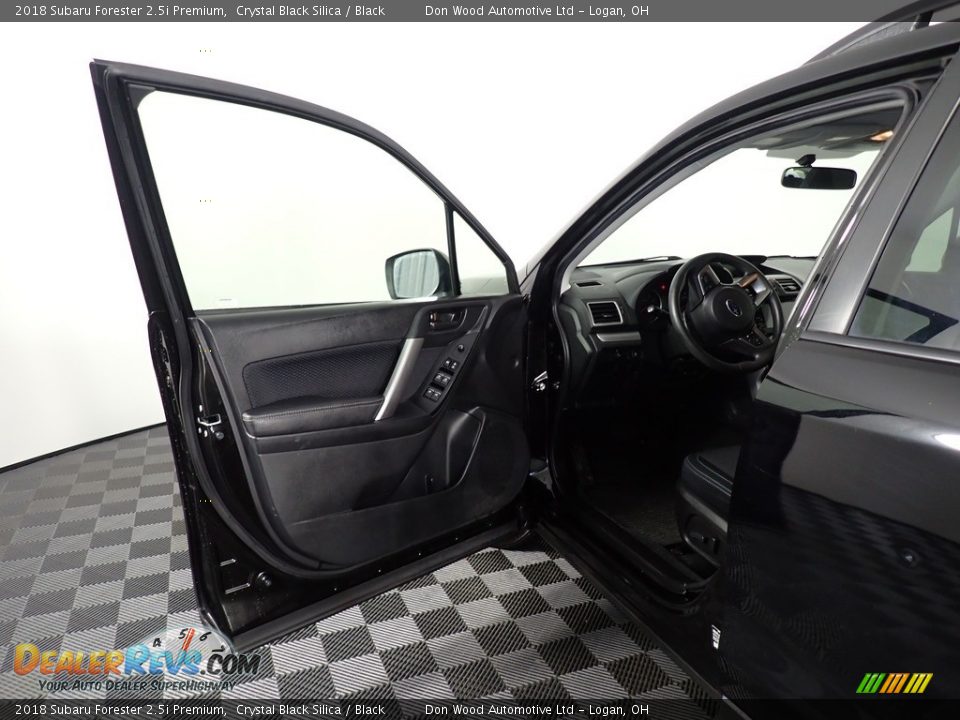 2018 Subaru Forester 2.5i Premium Crystal Black Silica / Black Photo #19