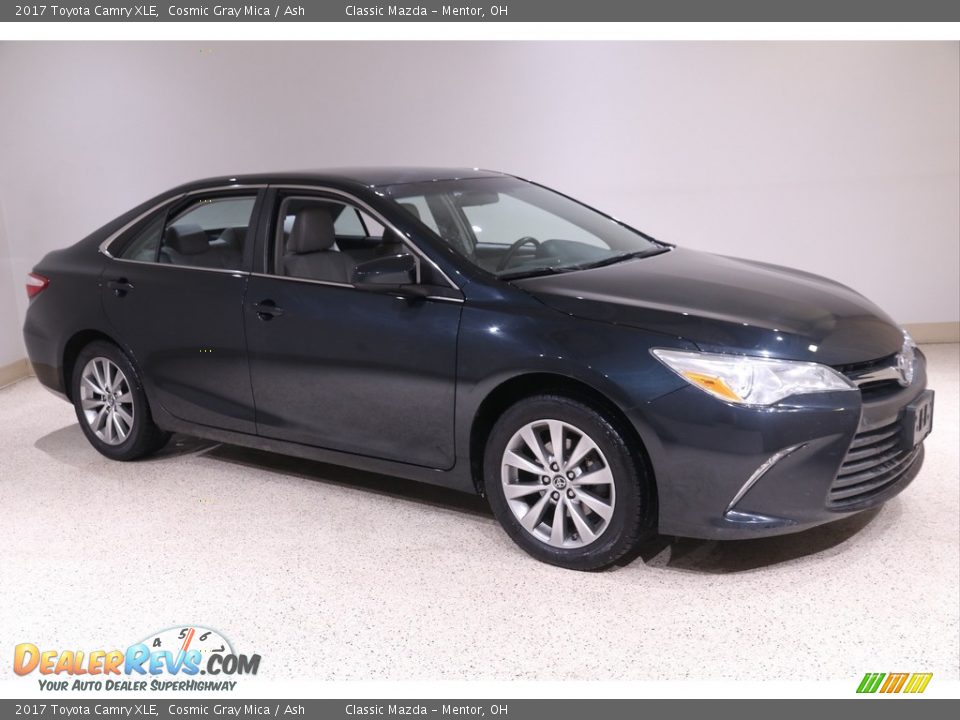 2017 Toyota Camry XLE Cosmic Gray Mica / Ash Photo #1