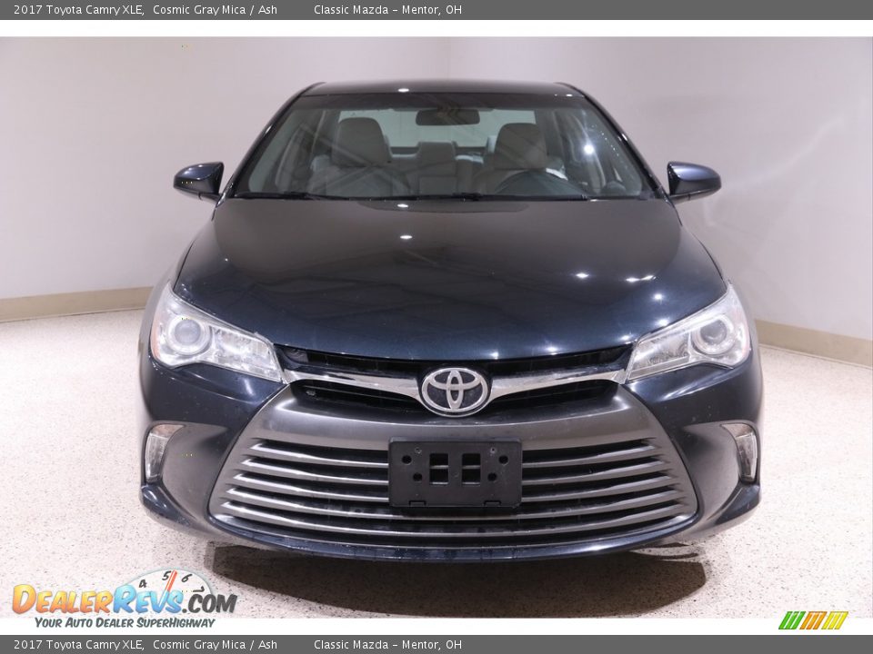 2017 Toyota Camry XLE Cosmic Gray Mica / Ash Photo #2