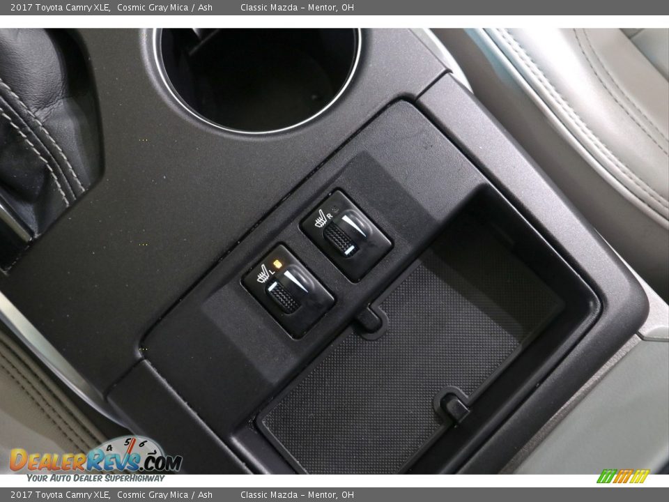 2017 Toyota Camry XLE Cosmic Gray Mica / Ash Photo #14