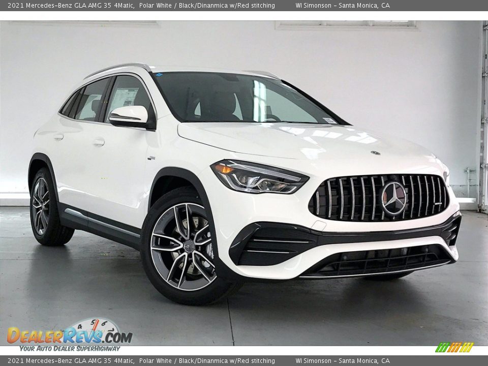 Front 3/4 View of 2021 Mercedes-Benz GLA AMG 35 4Matic Photo #12