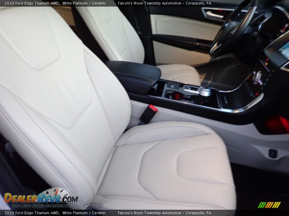 2019 Ford Edge Titanium AWD White Platinum / Ceramic Photo #11