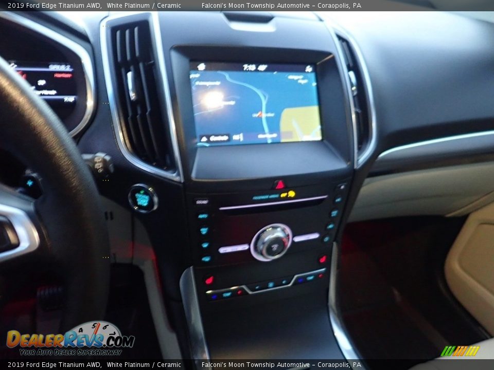 2019 Ford Edge Titanium AWD White Platinum / Ceramic Photo #22