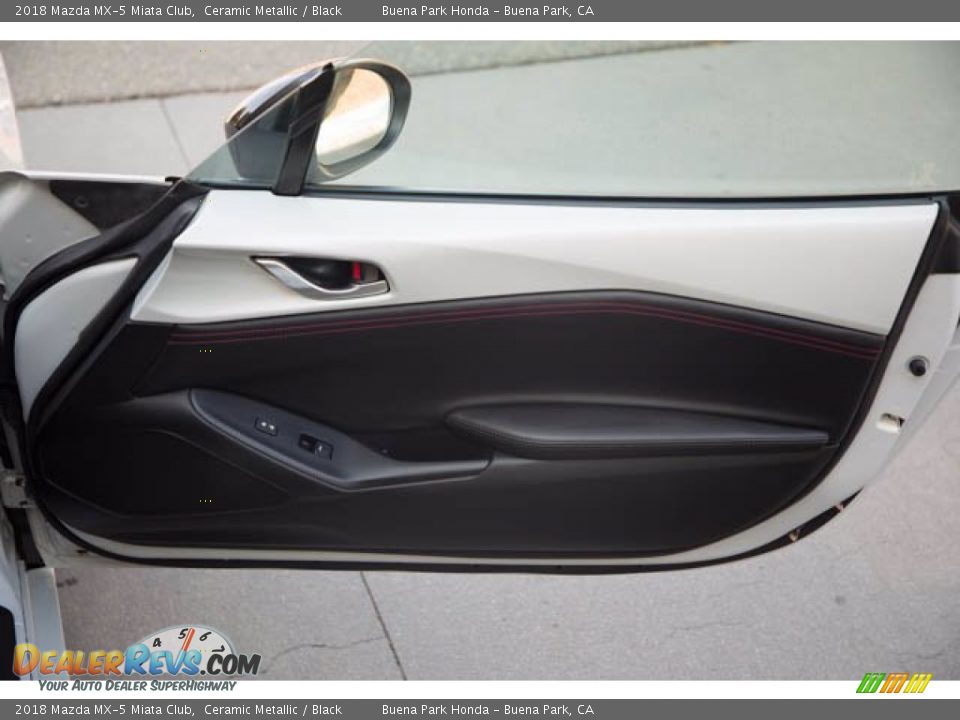 Door Panel of 2018 Mazda MX-5 Miata Club Photo #30