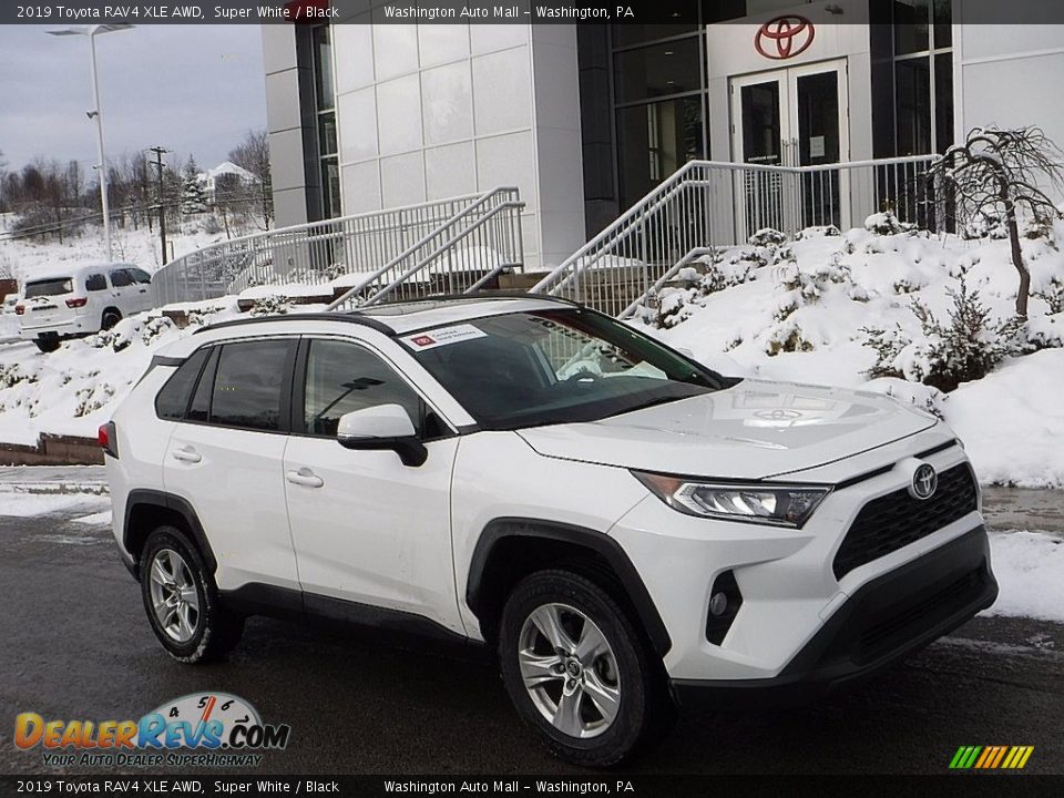 2019 Toyota RAV4 XLE AWD Super White / Black Photo #1