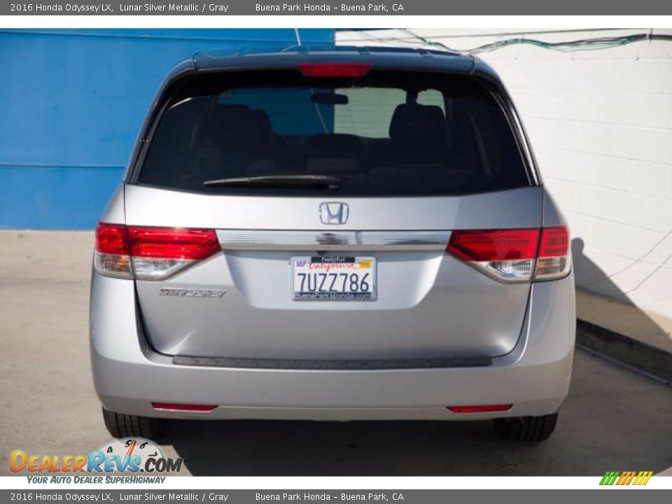 2016 Honda Odyssey LX Lunar Silver Metallic / Gray Photo #11