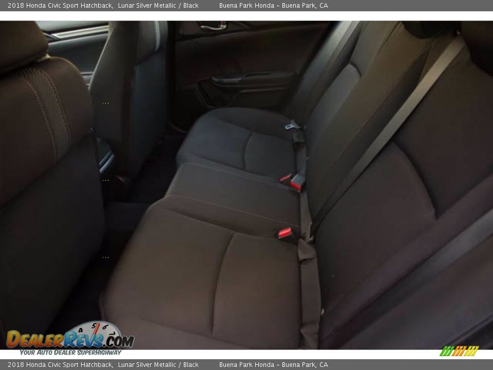 2018 Honda Civic Sport Hatchback Lunar Silver Metallic / Black Photo #4