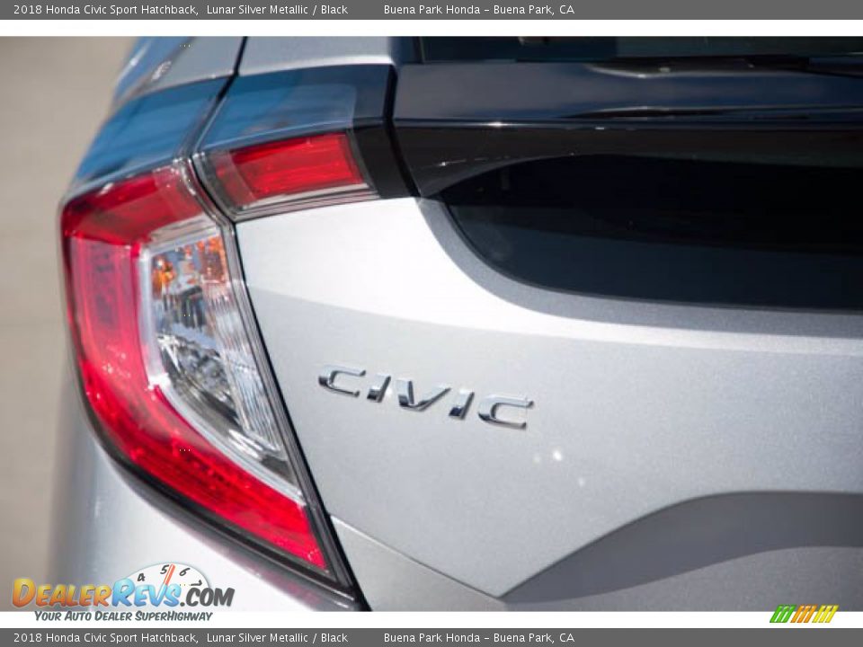 2018 Honda Civic Sport Hatchback Lunar Silver Metallic / Black Photo #10