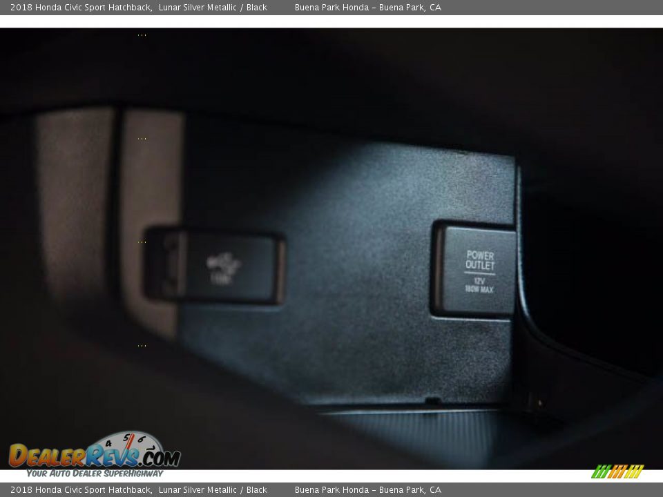 2018 Honda Civic Sport Hatchback Lunar Silver Metallic / Black Photo #16