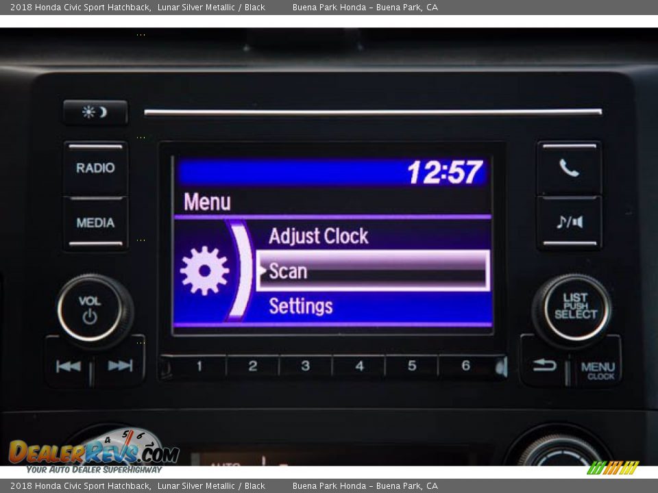 2018 Honda Civic Sport Hatchback Lunar Silver Metallic / Black Photo #24