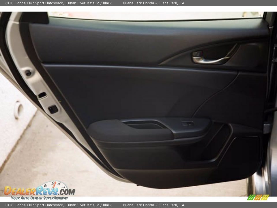 2018 Honda Civic Sport Hatchback Lunar Silver Metallic / Black Photo #29