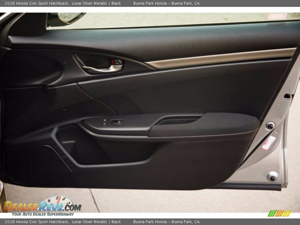 2018 Honda Civic Sport Hatchback Lunar Silver Metallic / Black Photo #31