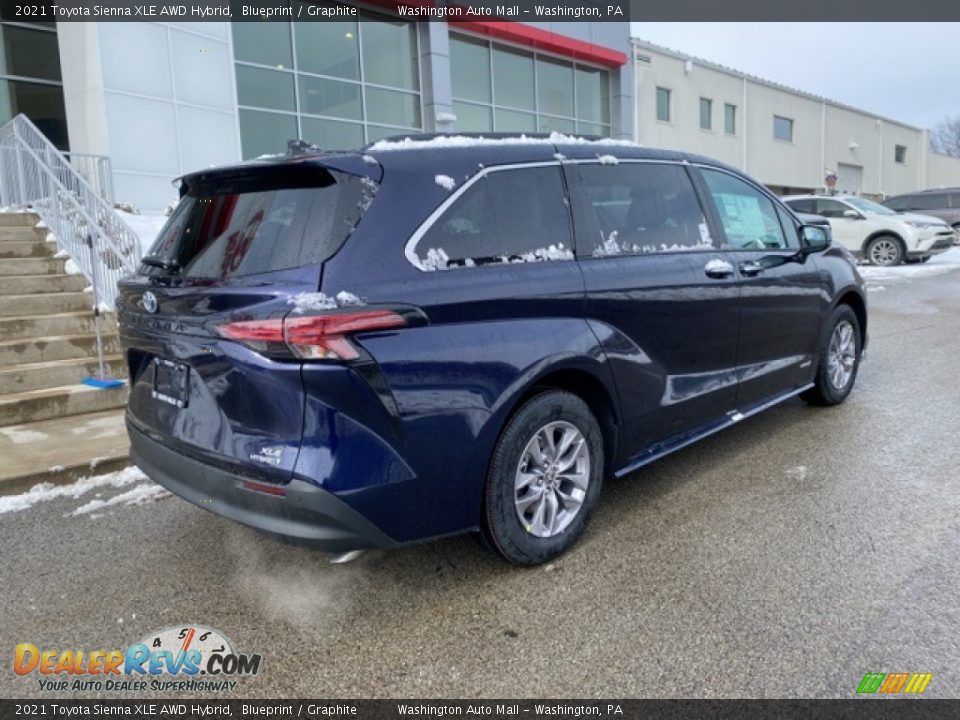 2021 Toyota Sienna XLE AWD Hybrid Blueprint / Graphite Photo #13