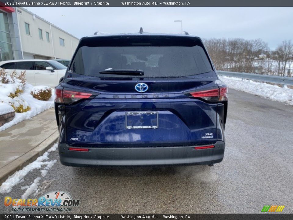 2021 Toyota Sienna XLE AWD Hybrid Blueprint / Graphite Photo #14