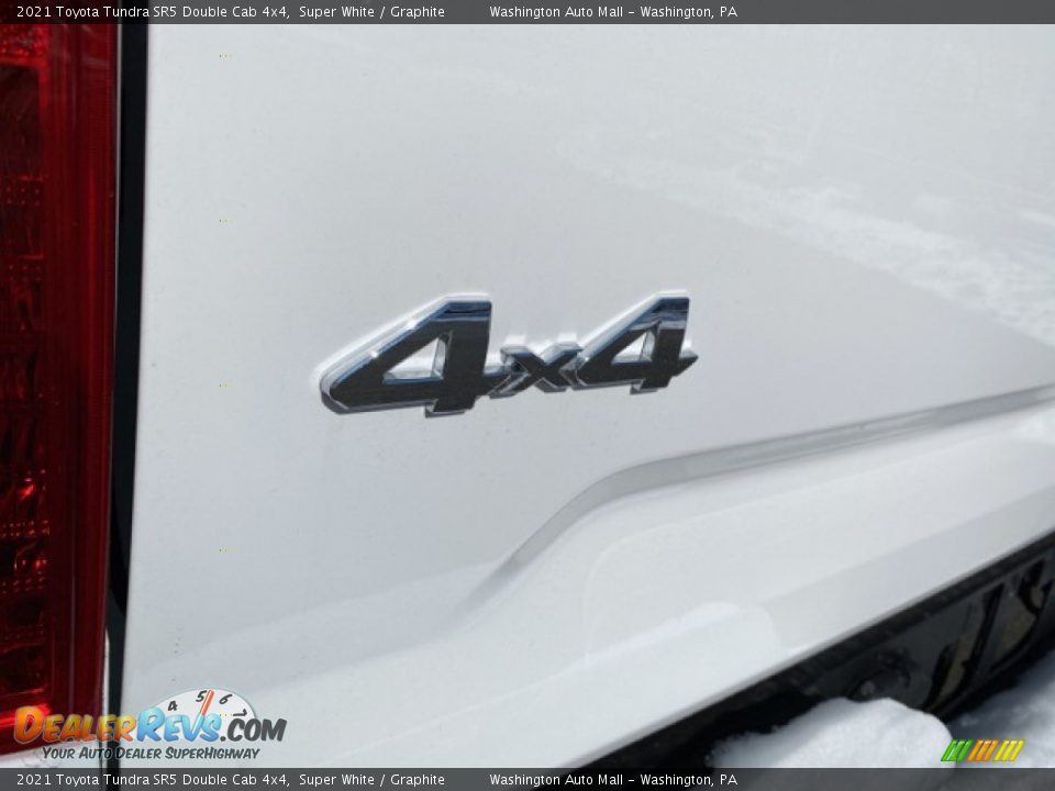 2021 Toyota Tundra SR5 Double Cab 4x4 Super White / Graphite Photo #24
