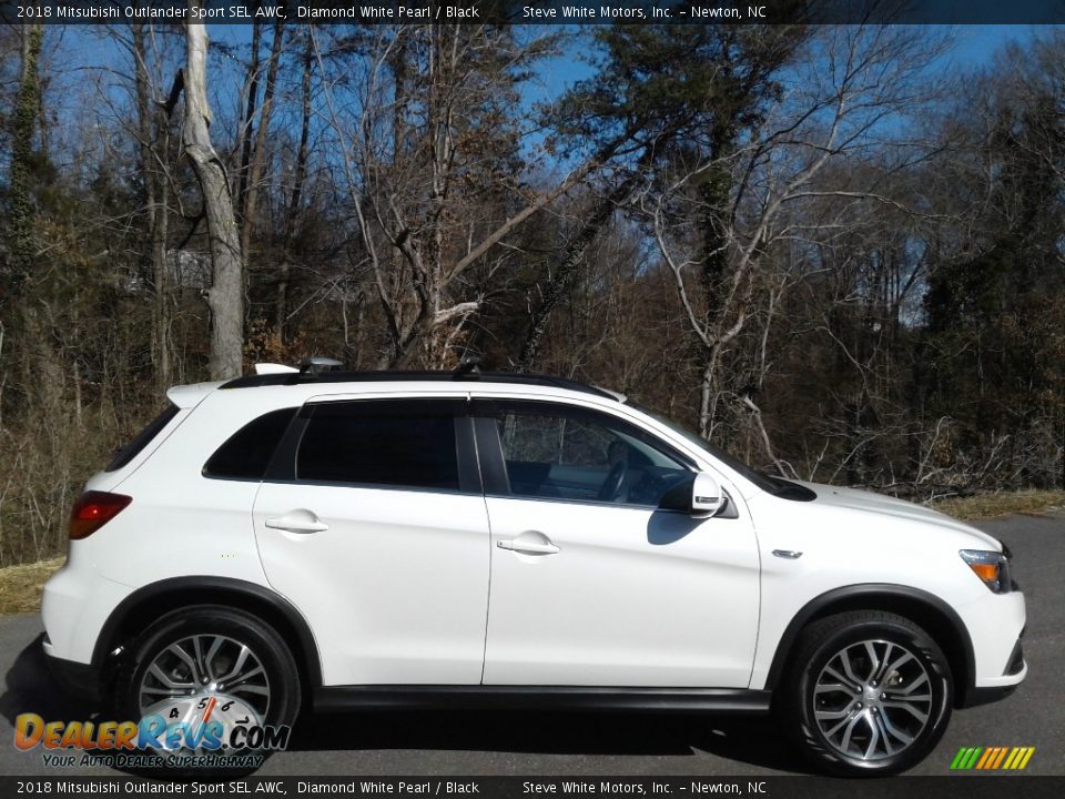 Diamond White Pearl 2018 Mitsubishi Outlander Sport SEL AWC Photo #6