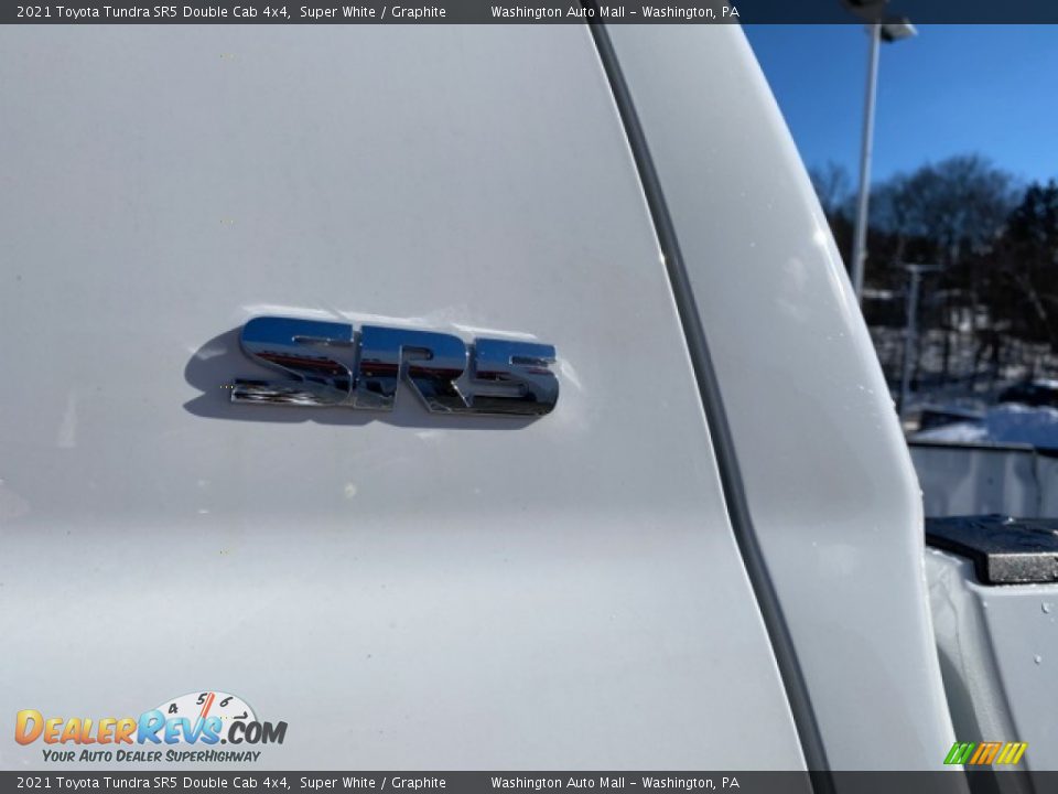 2021 Toyota Tundra SR5 Double Cab 4x4 Super White / Graphite Photo #26