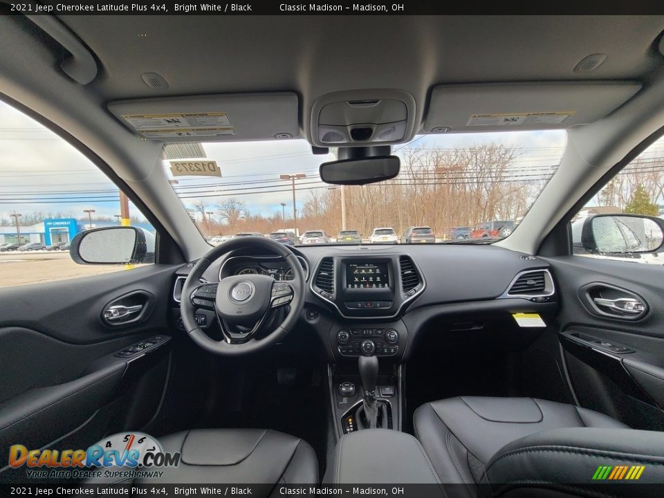 2021 Jeep Cherokee Latitude Plus 4x4 Bright White / Black Photo #4