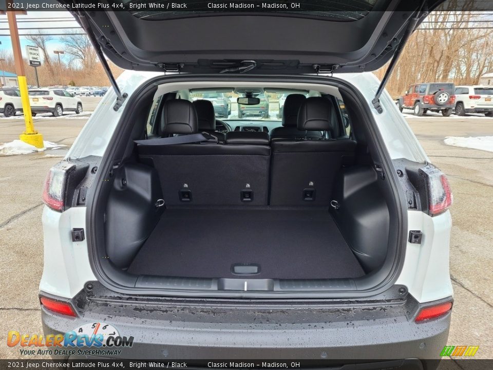 2021 Jeep Cherokee Latitude Plus 4x4 Bright White / Black Photo #11