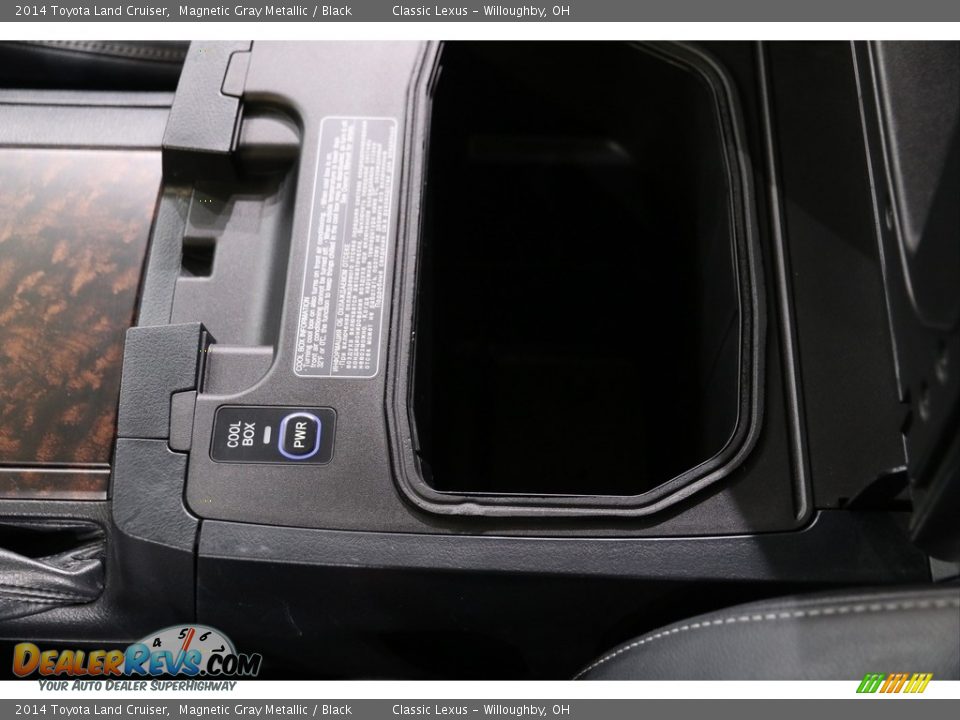 2014 Toyota Land Cruiser Magnetic Gray Metallic / Black Photo #31