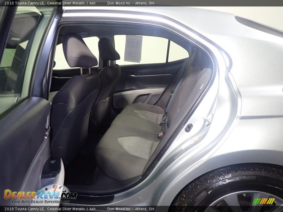 2018 Toyota Camry LE Celestial Silver Metallic / Ash Photo #35
