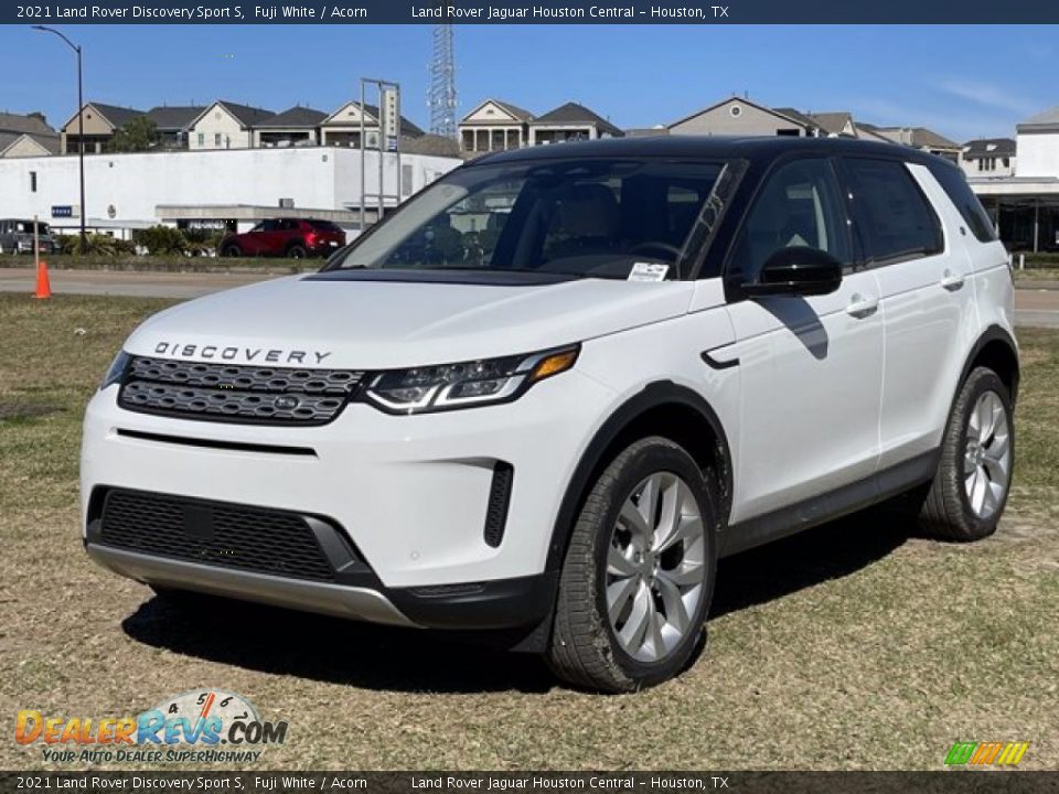 Front 3/4 View of 2021 Land Rover Discovery Sport S Photo #2