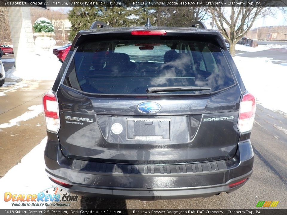 2018 Subaru Forester 2.5i Premium Dark Gray Metallic / Platinum Photo #3