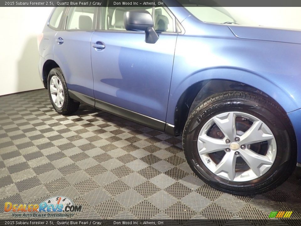 2015 Subaru Forester 2.5i Quartz Blue Pearl / Gray Photo #4