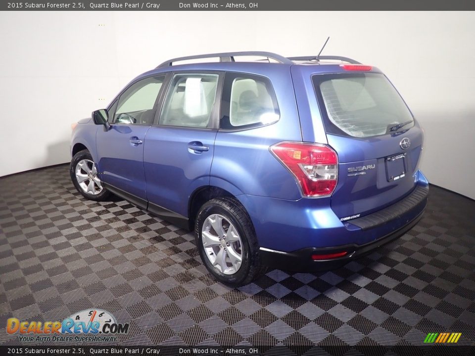 2015 Subaru Forester 2.5i Quartz Blue Pearl / Gray Photo #12
