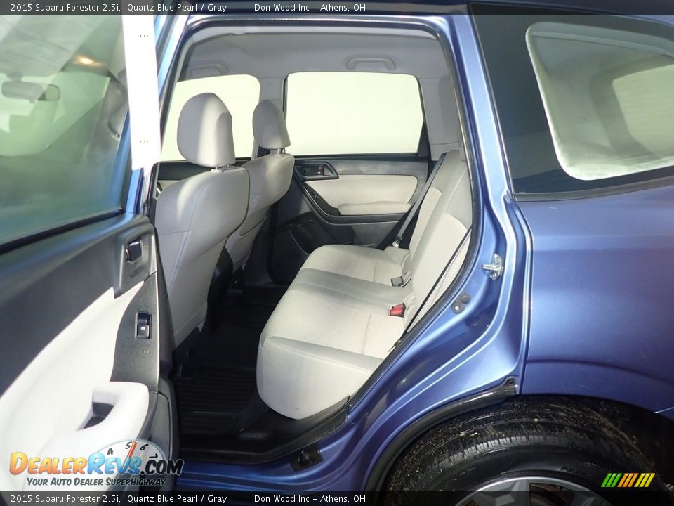 2015 Subaru Forester 2.5i Quartz Blue Pearl / Gray Photo #36