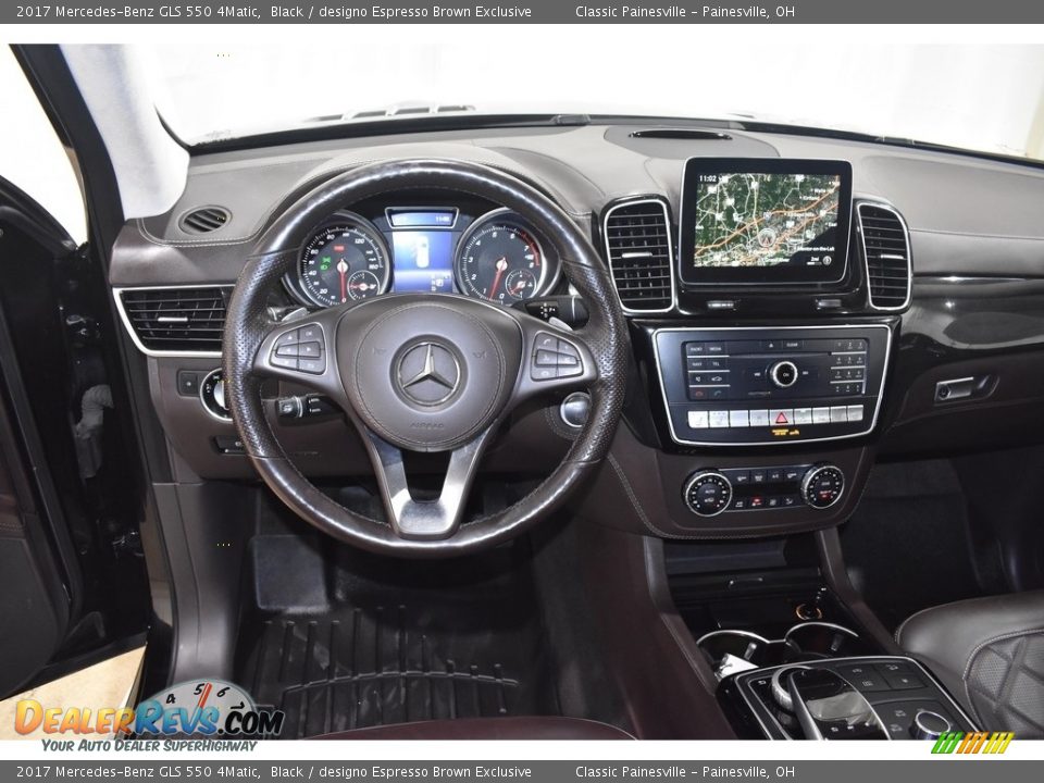 Dashboard of 2017 Mercedes-Benz GLS 550 4Matic Photo #13