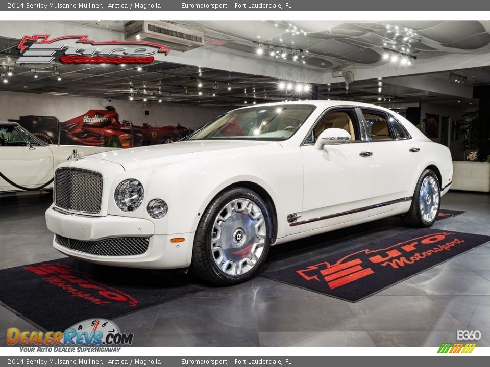2014 Bentley Mulsanne Mulliner Arctica / Magnolia Photo #6