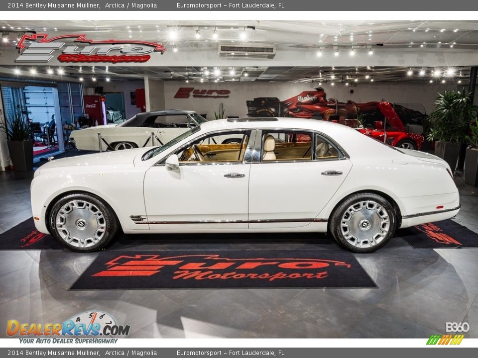 2014 Bentley Mulsanne Mulliner Arctica / Magnolia Photo #15