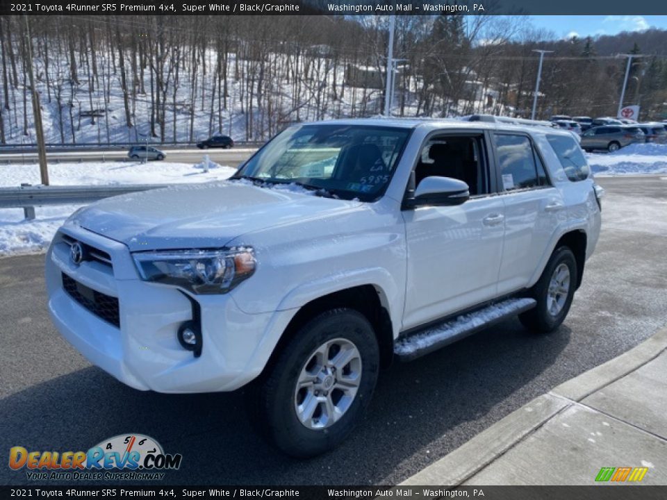 2021 Toyota 4Runner SR5 Premium 4x4 Super White / Black/Graphite Photo #13