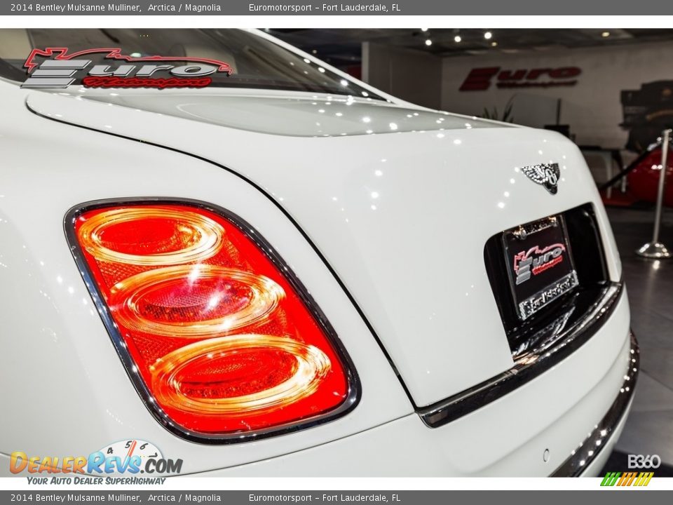 2014 Bentley Mulsanne Mulliner Arctica / Magnolia Photo #26