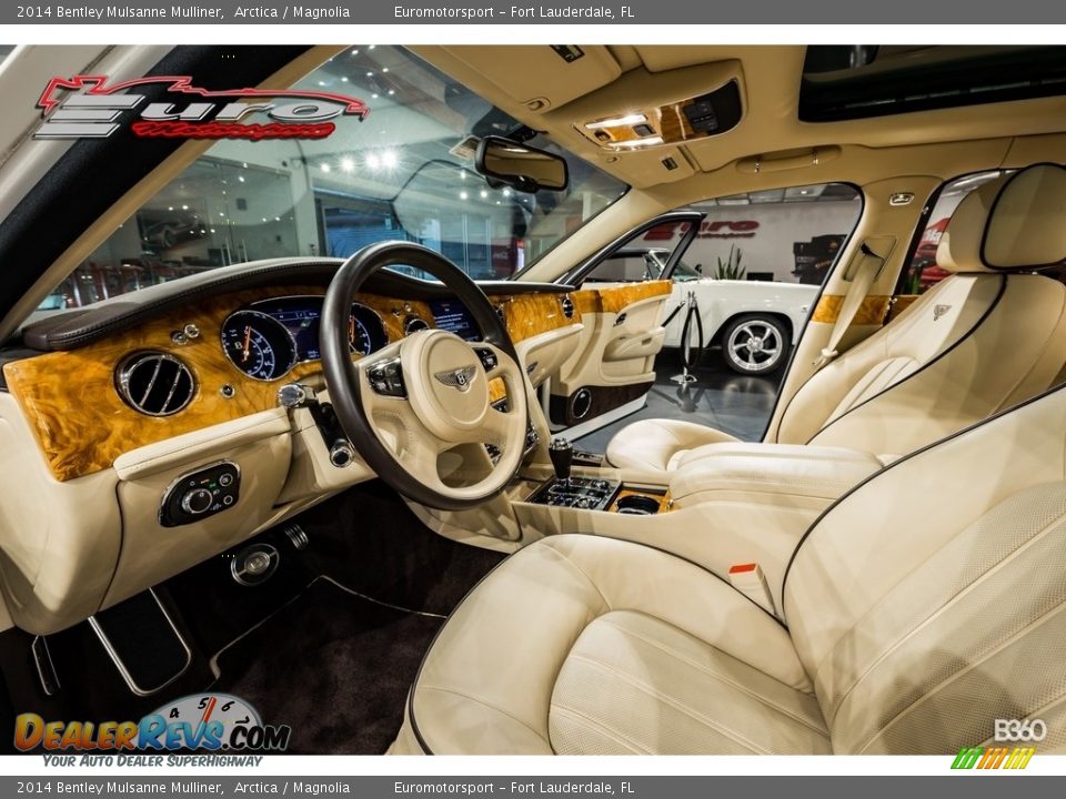 2014 Bentley Mulsanne Mulliner Arctica / Magnolia Photo #30