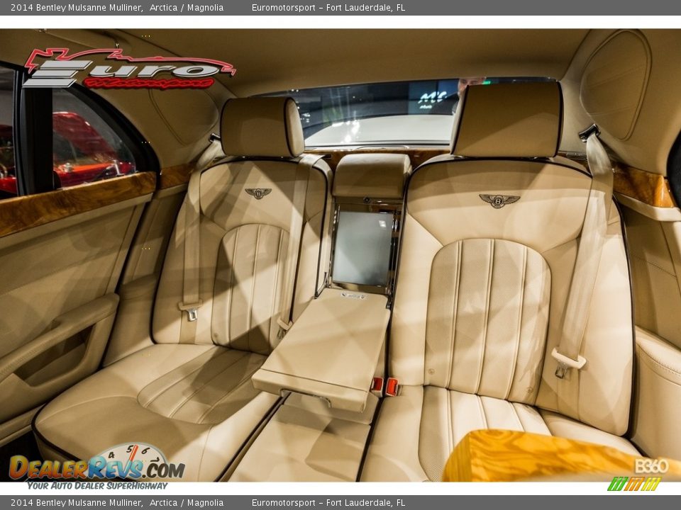 2014 Bentley Mulsanne Mulliner Arctica / Magnolia Photo #37