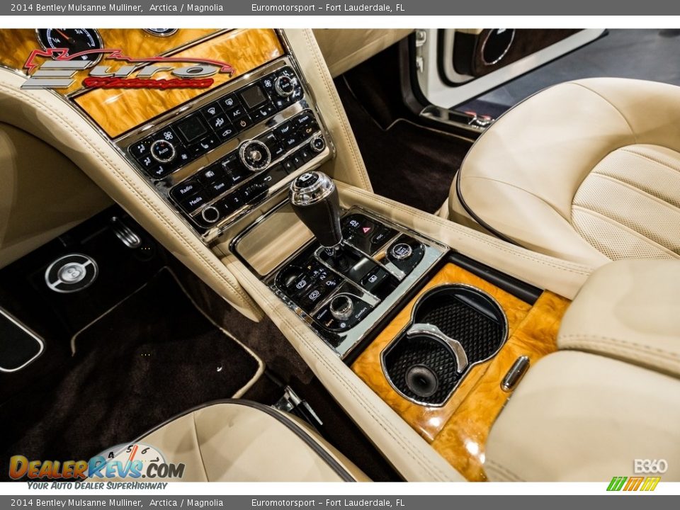 2014 Bentley Mulsanne Mulliner Arctica / Magnolia Photo #40