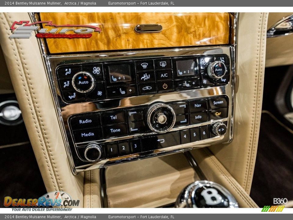 2014 Bentley Mulsanne Mulliner Arctica / Magnolia Photo #41