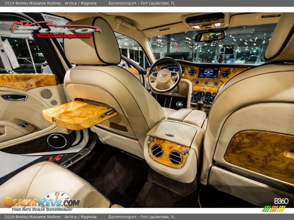 2014 Bentley Mulsanne Mulliner Arctica / Magnolia Photo #44