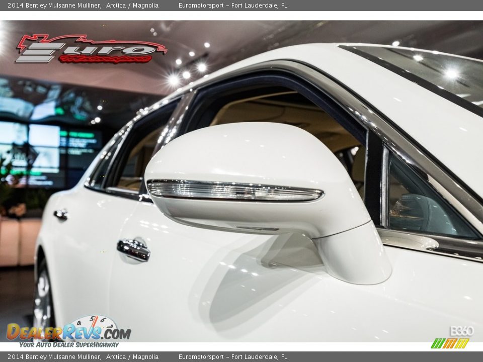 2014 Bentley Mulsanne Mulliner Arctica / Magnolia Photo #49