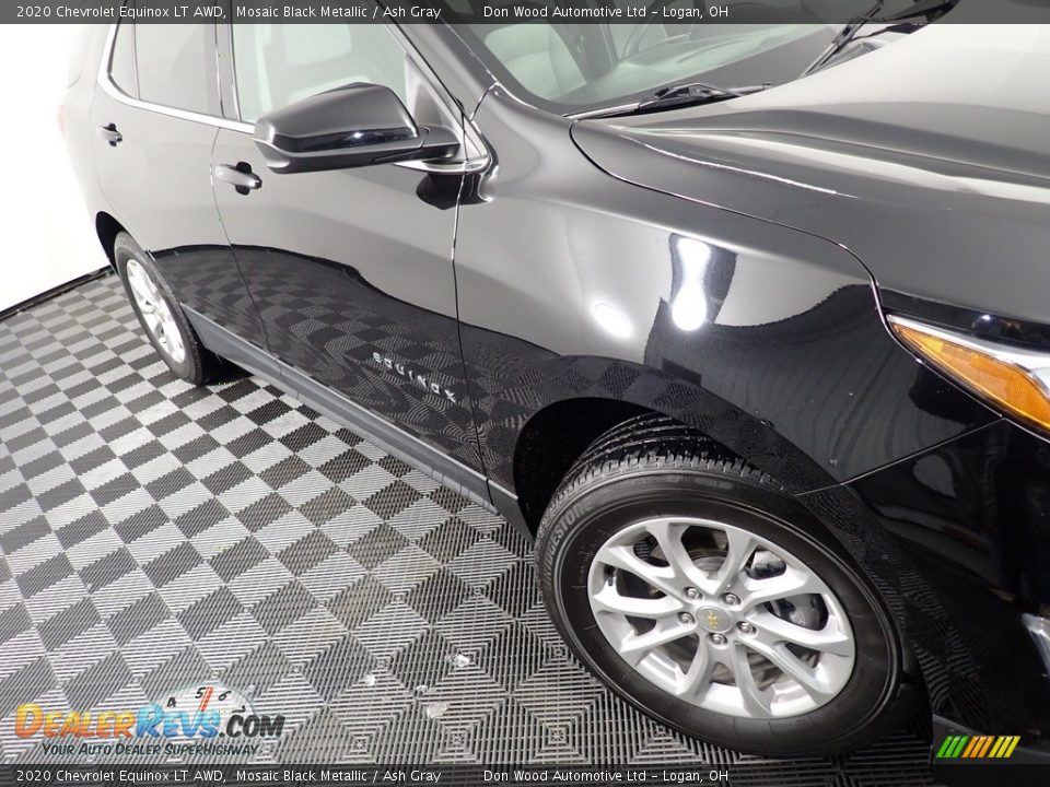 2020 Chevrolet Equinox LT AWD Mosaic Black Metallic / Ash Gray Photo #4