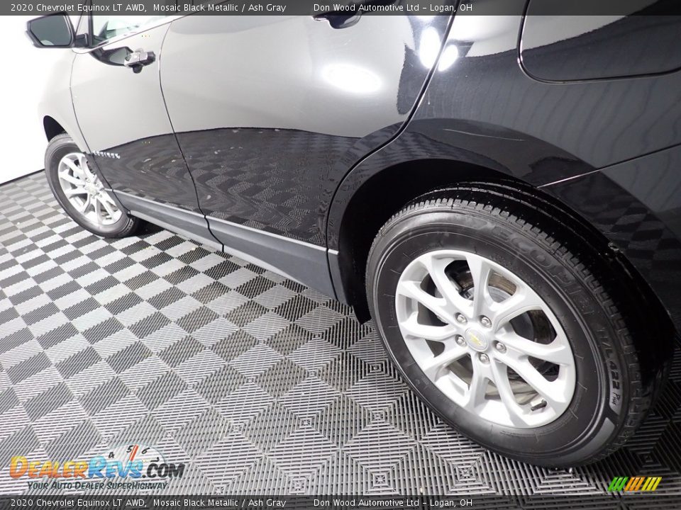 2020 Chevrolet Equinox LT AWD Mosaic Black Metallic / Ash Gray Photo #10