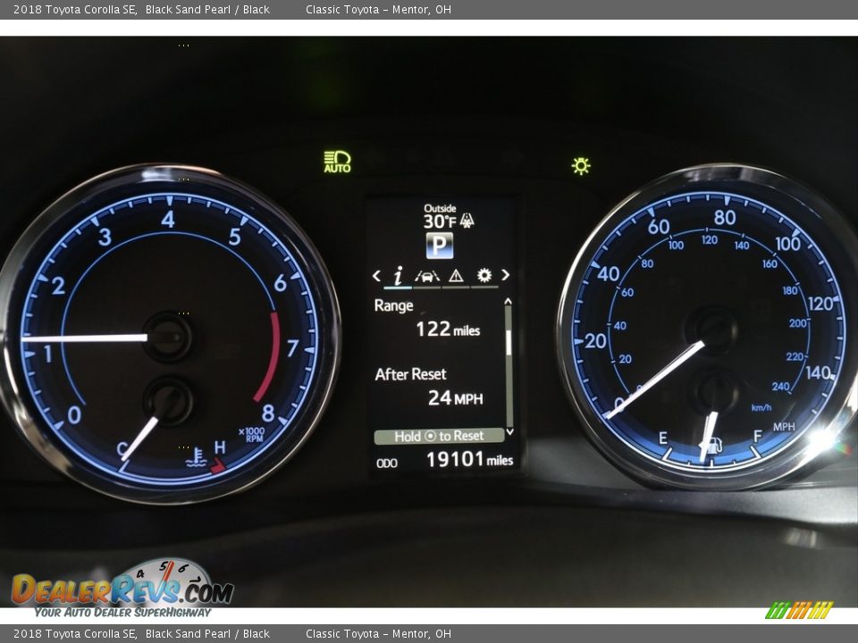 2018 Toyota Corolla SE Black Sand Pearl / Black Photo #8